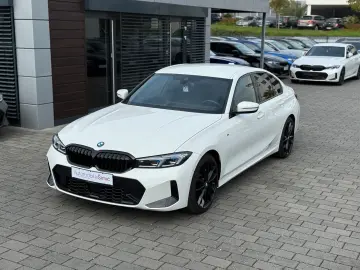BMW 330 i xD M Sport HuD ACC HiFi DAB AHK Komfort
