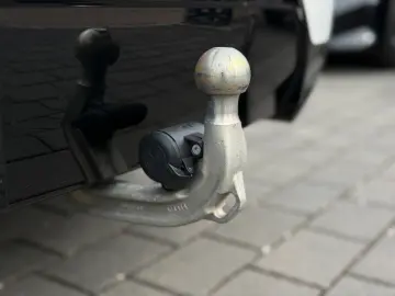 BMW 330 i xD M Sport HuD ACC HiFi DAB AHK Komfort