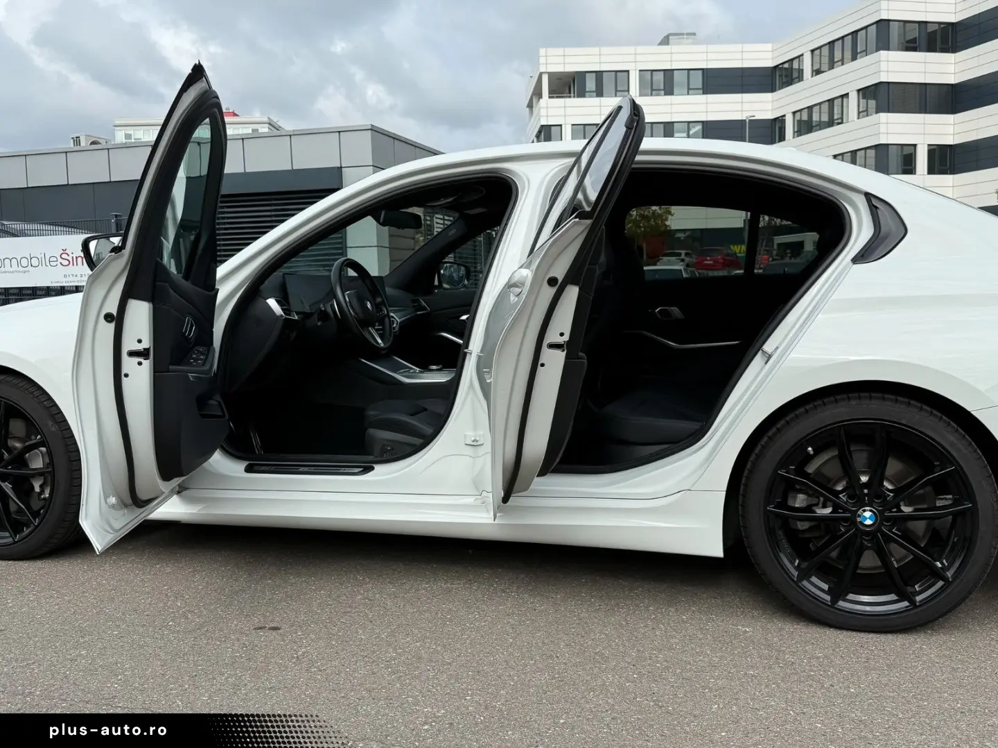 BMW 330 i xD M Sport HuD ACC HiFi DAB AHK Komfort