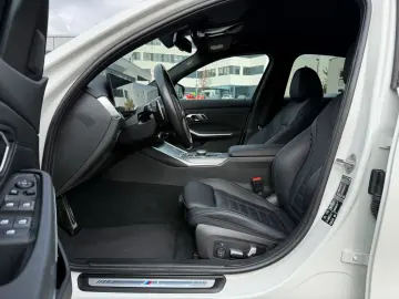 BMW 330 i xD M Sport HuD ACC HiFi DAB AHK Komfort