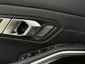 BMW 330 i xD M Sport HuD ACC HiFi DAB AHK Komfort