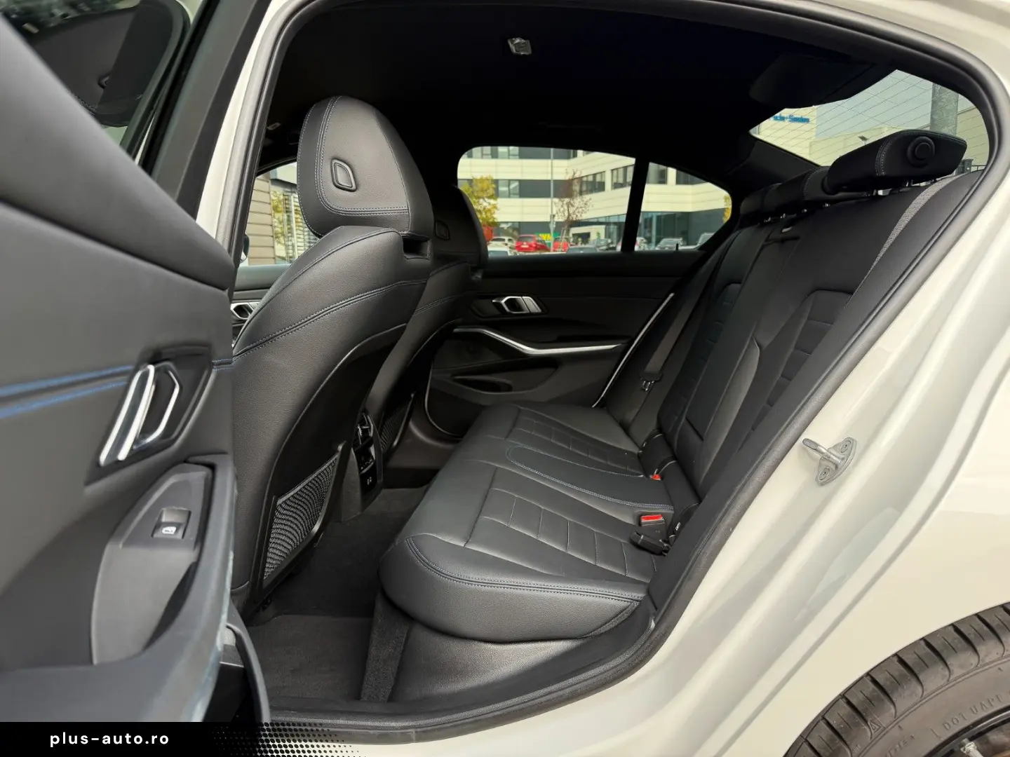 BMW 330 i xD M Sport HuD ACC HiFi DAB AHK Komfort