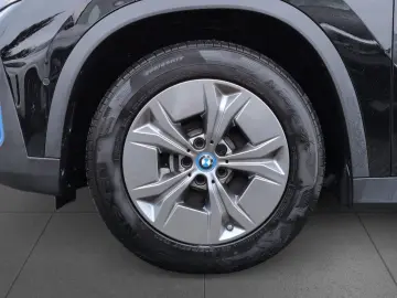 BMW iX1 xD 30 LED Parkassist Sitzh Adapt. M Fahrwerk
