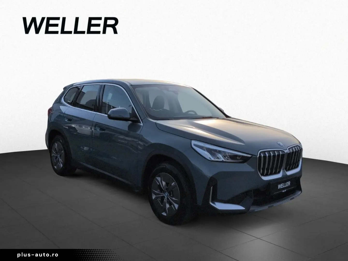 BMW iX1 xDrive30 LED LiveCock  Kam Adap. M Fahrwerk