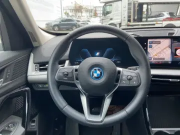 BMW iX1 xDrive 30 AD Navi Digitales Cockpit Soundsys