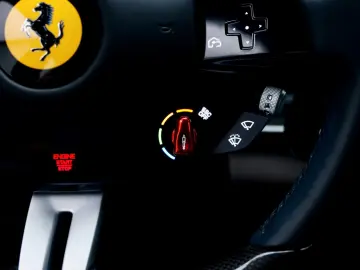 FERRARI Purosangue