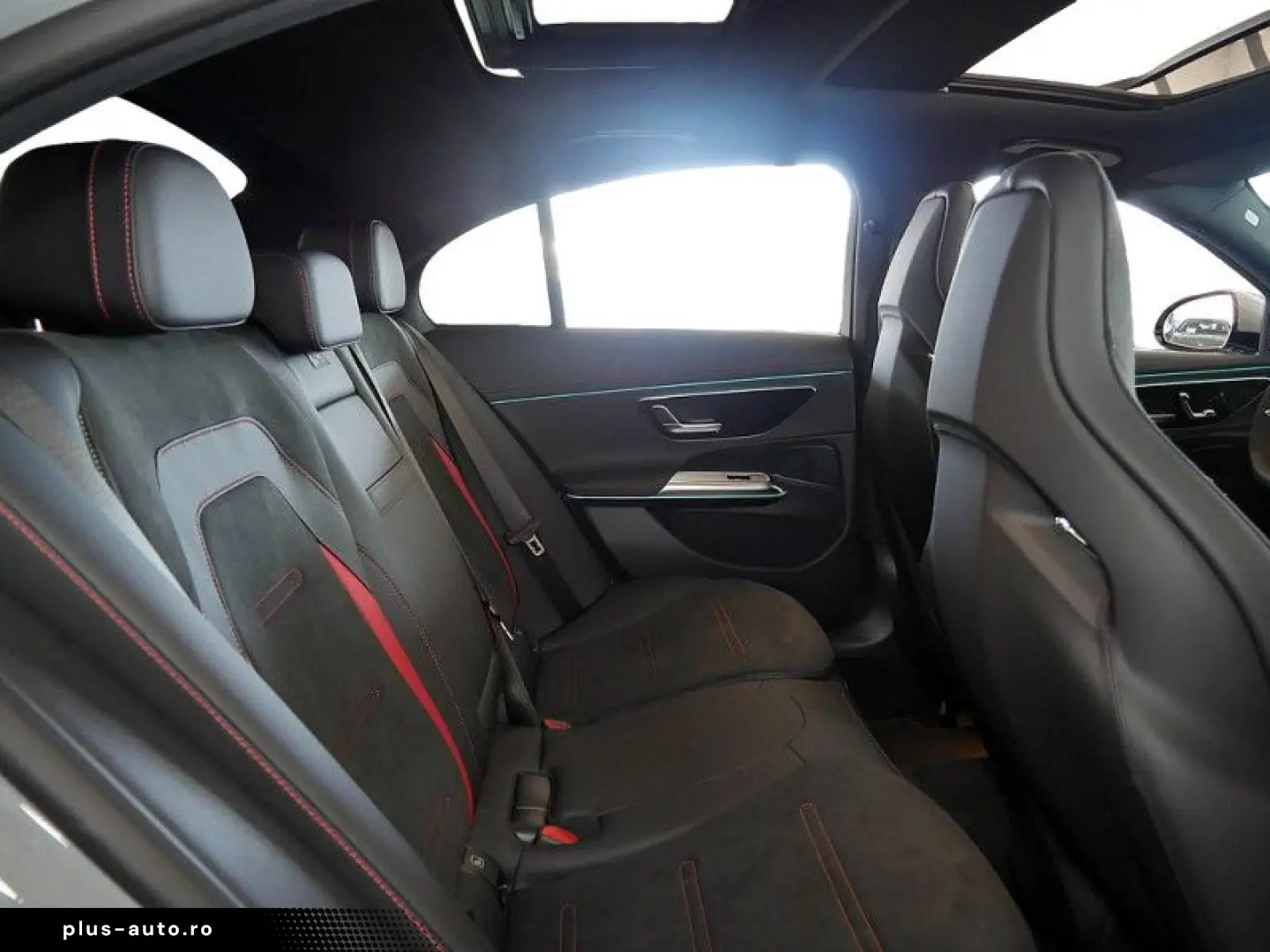 MERCEDES-BENZ E 53 AMG 4M    AMG MEMO 360 DISTR KAMERA PANO