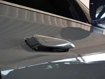 MERCEDES-BENZ E 53 AMG 4M    AMG MEMO 360 DISTR KAMERA PANO