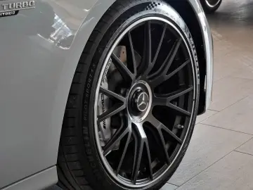 MERCEDES-BENZ E 53 AMG 4M    AMG MEMO 360 DISTR KAMERA PANO