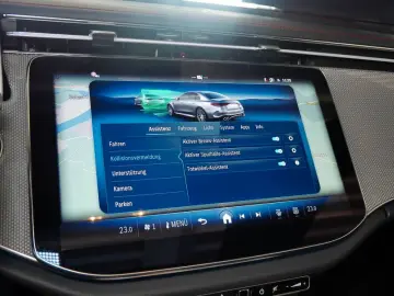 MERCEDES-BENZ E 53 AMG 4M    AMG MEMO 360 DISTR KAMERA PANO