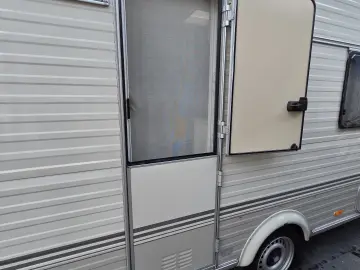 Rulota Avento 395 TL luxe  import Olanda impecabila