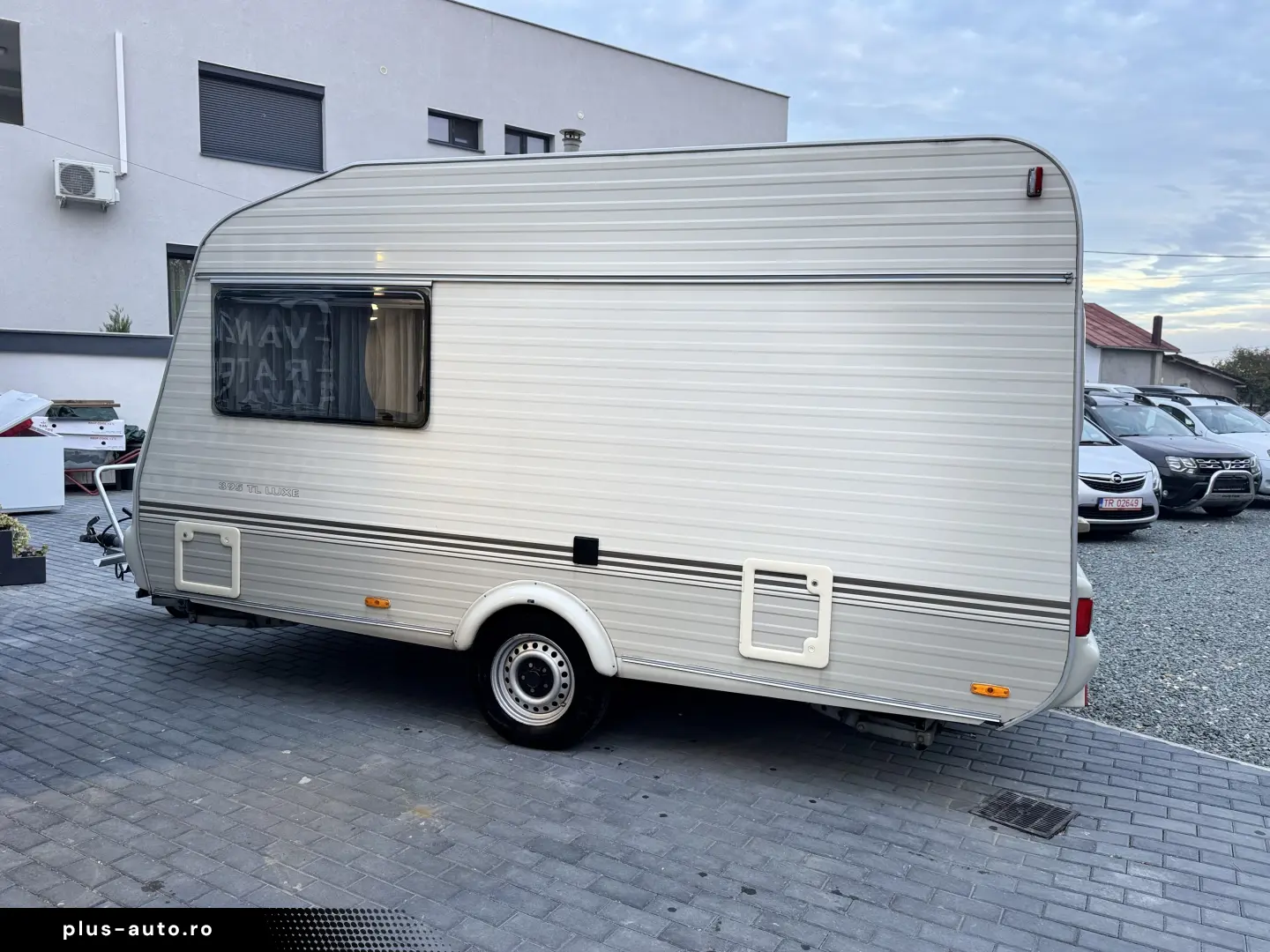 Rulota Avento 395 TL luxe  import Olanda impecabila