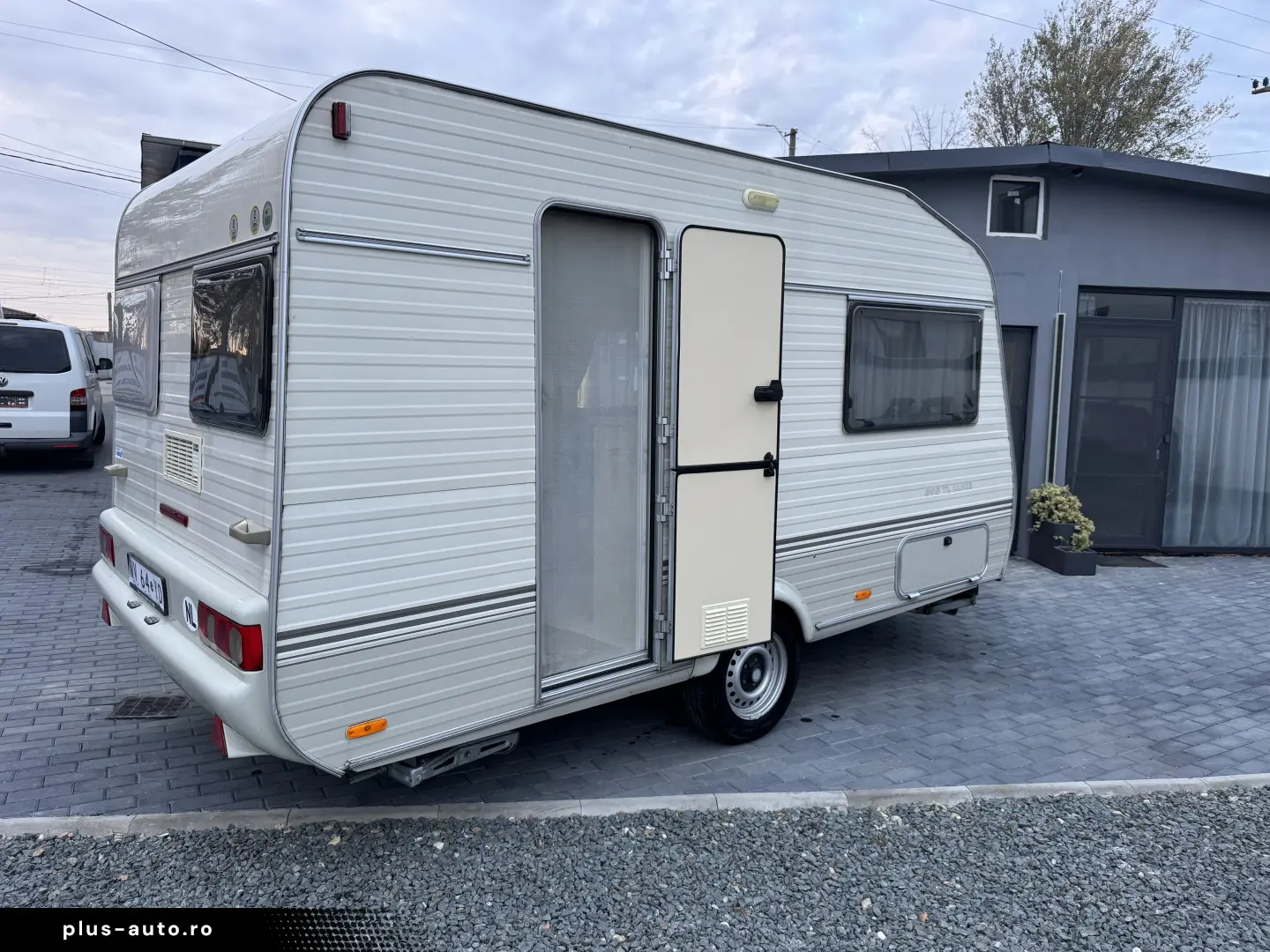 Rulota Avento 395 TL luxe  import Olanda impecabila