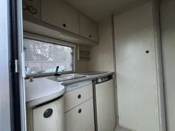 Rulota Avento 395 TL luxe  import Olanda impecabila