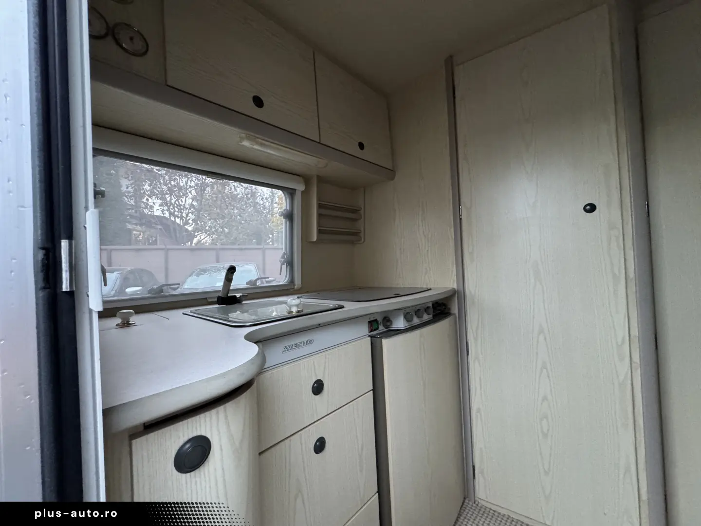 Rulota Avento 395 TL luxe  import Olanda impecabila