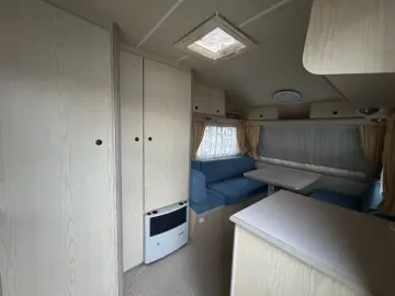 Rulota Avento 395 TL luxe  import Olanda impecabila