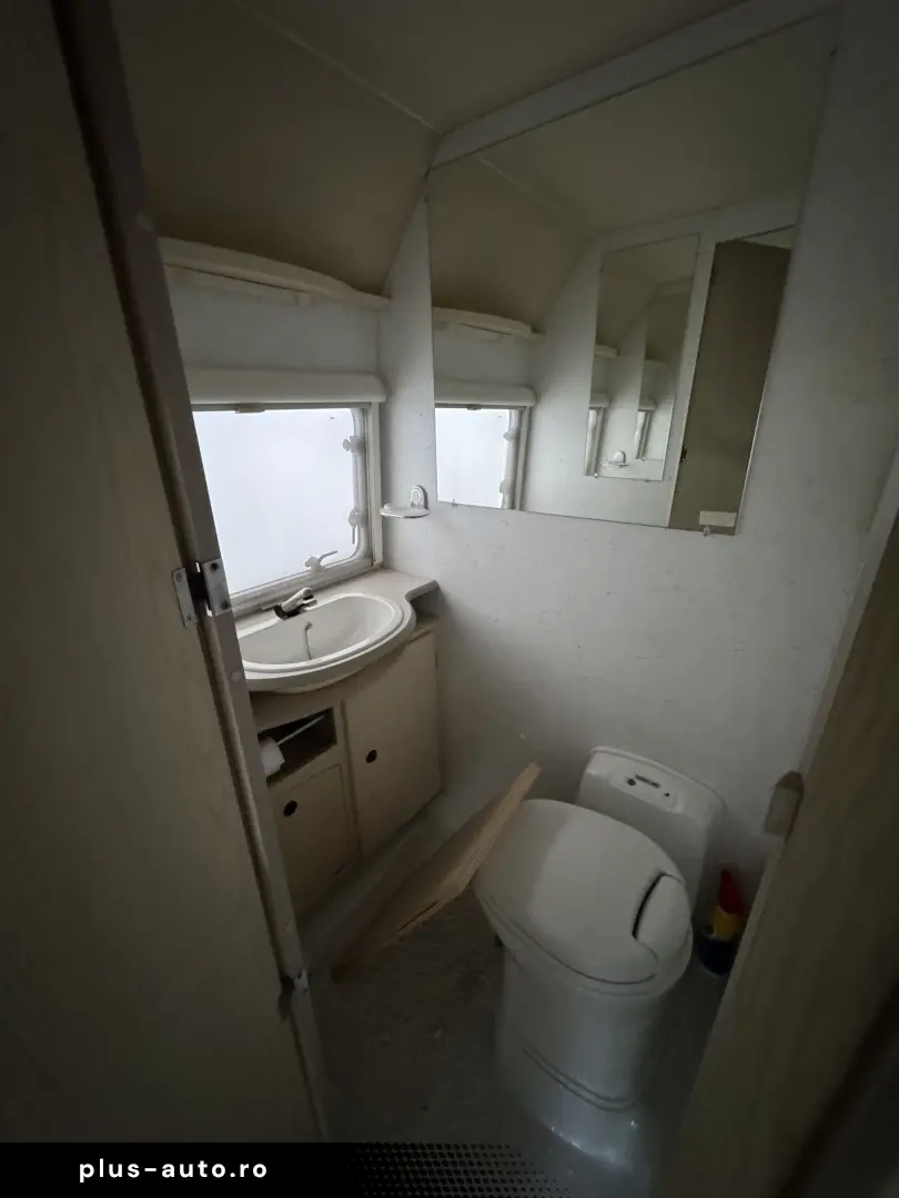 Rulota Avento 395 TL luxe  import Olanda impecabila