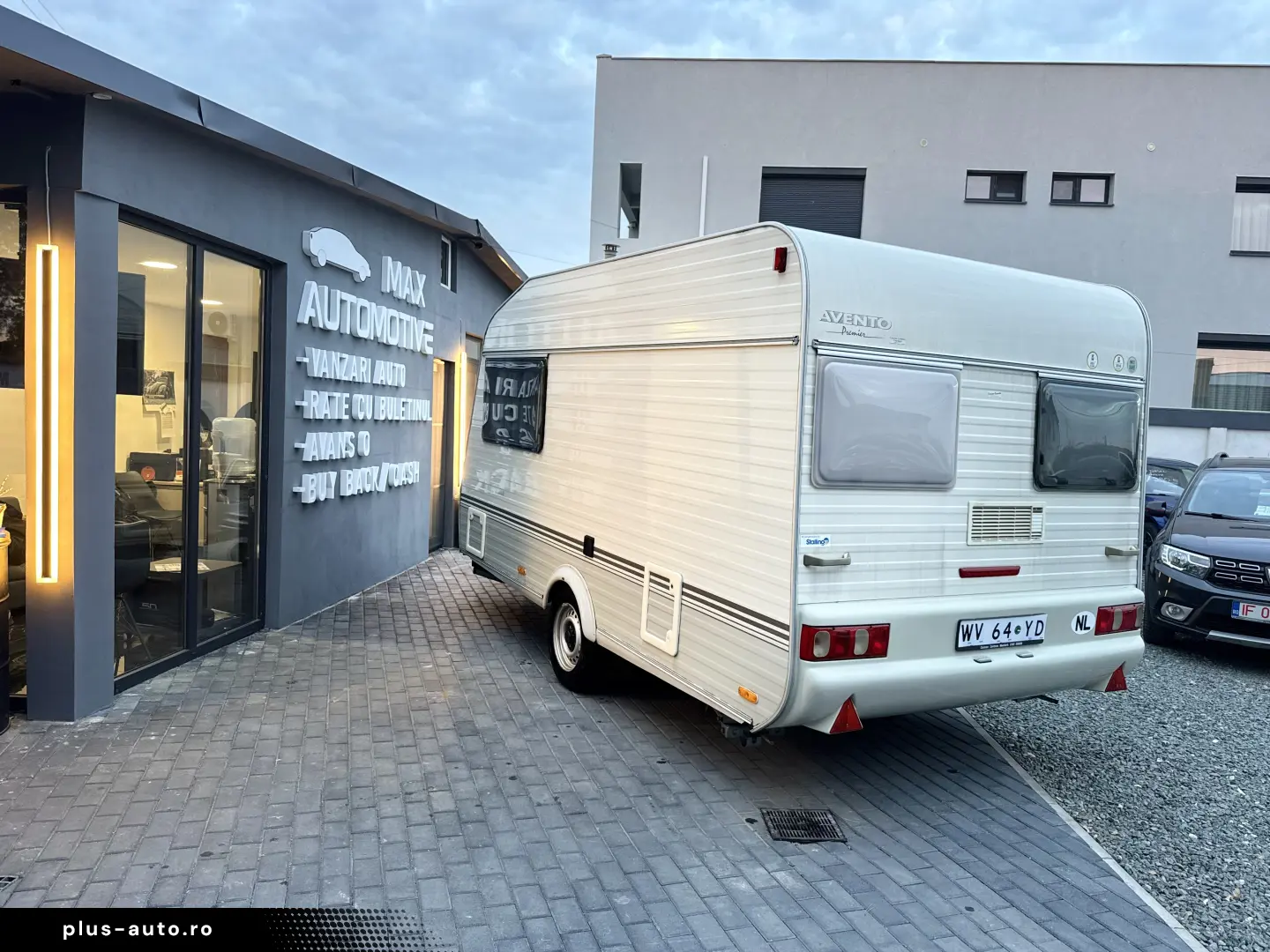 Rulota Avento 395 TL luxe  import Olanda impecabila