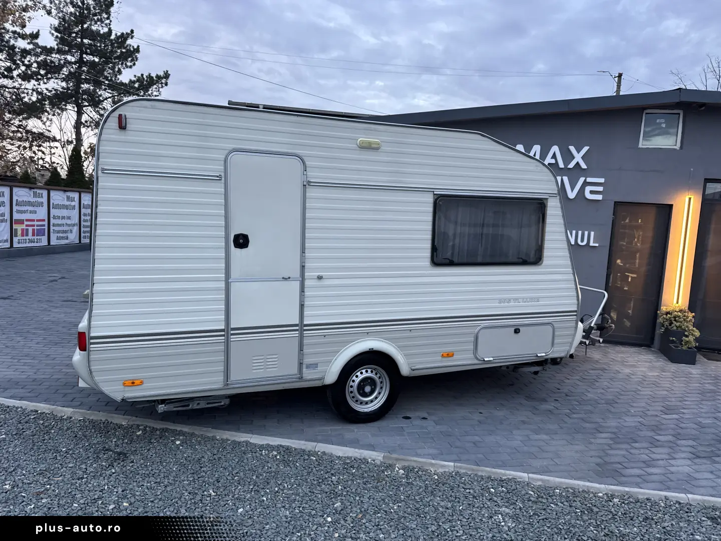 Rulota Avento 395 TL luxe  import Olanda impecabila