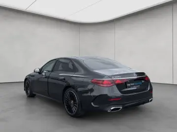 MERCEDES-BENZ E 400e 4M AMG Premium Night SUPERSCREEN Pano