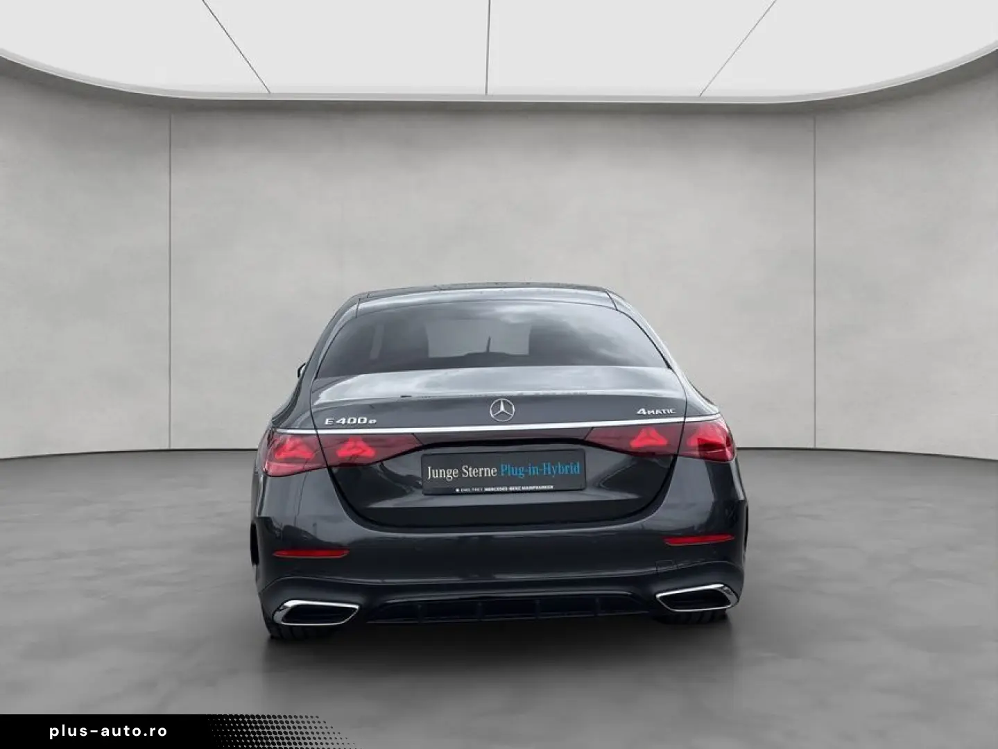 MERCEDES-BENZ E 400e 4M AMG Premium Night SUPERSCREEN Pano