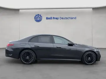 MERCEDES-BENZ E 400e 4M AMG Premium Night SUPERSCREEN Pano