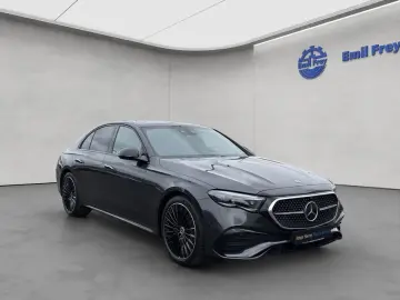 MERCEDES-BENZ E 400e 4M AMG Premium Night SUPERSCREEN Pano