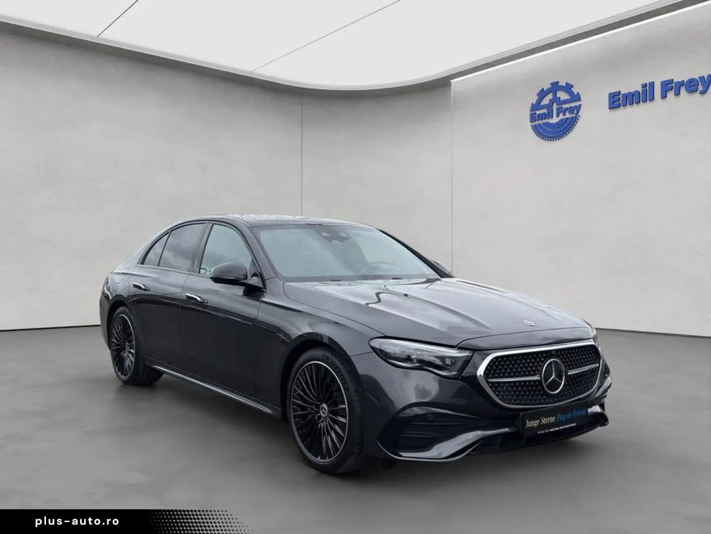 MERCEDES-BENZ E 400e 4M AMG Premium Night SUPERSCREEN Pano