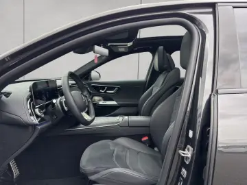 MERCEDES-BENZ E 400e 4M AMG Premium Night SUPERSCREEN Pano