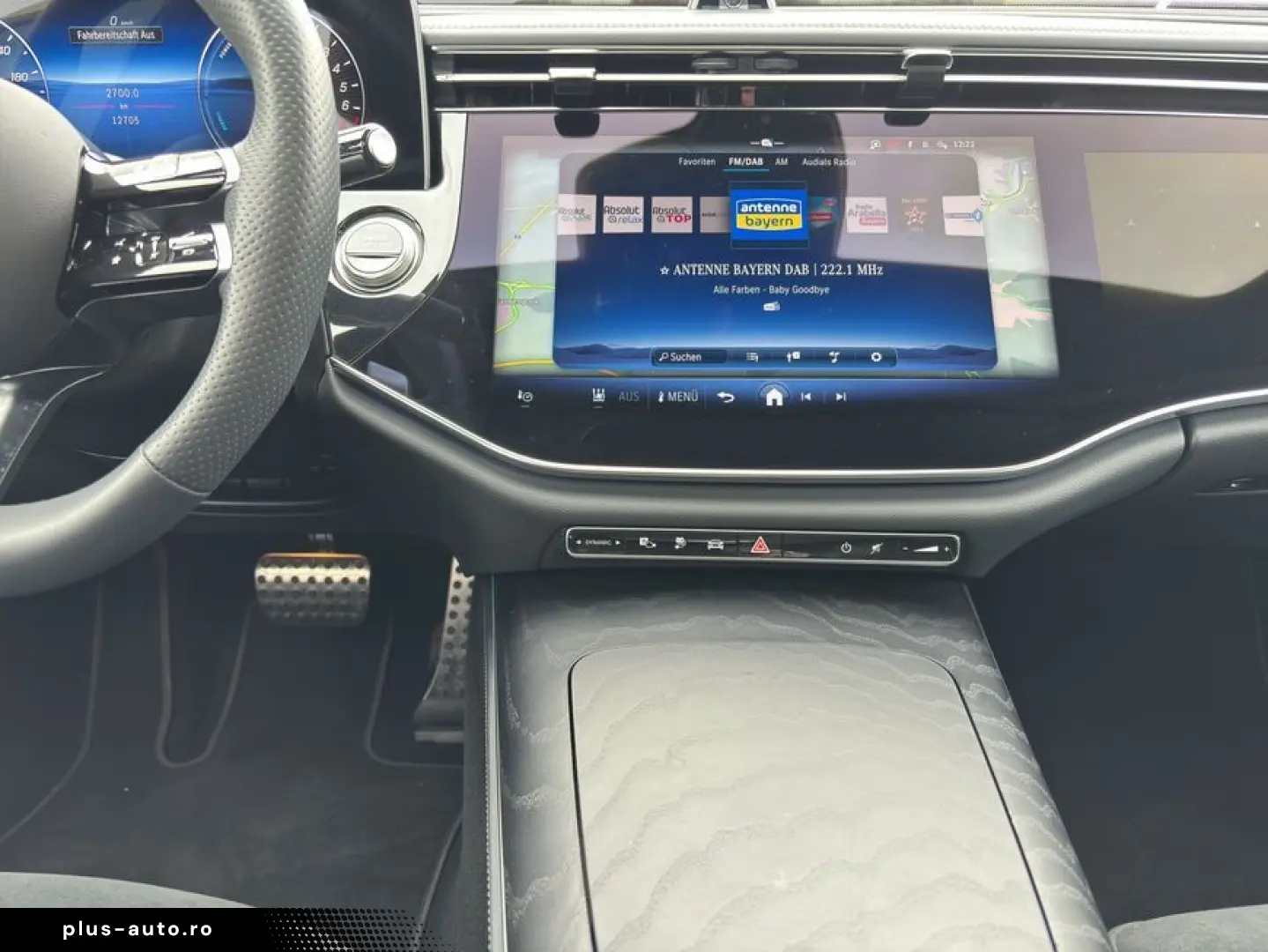 MERCEDES-BENZ E 400e 4M AMG Premium Night SUPERSCREEN Pano