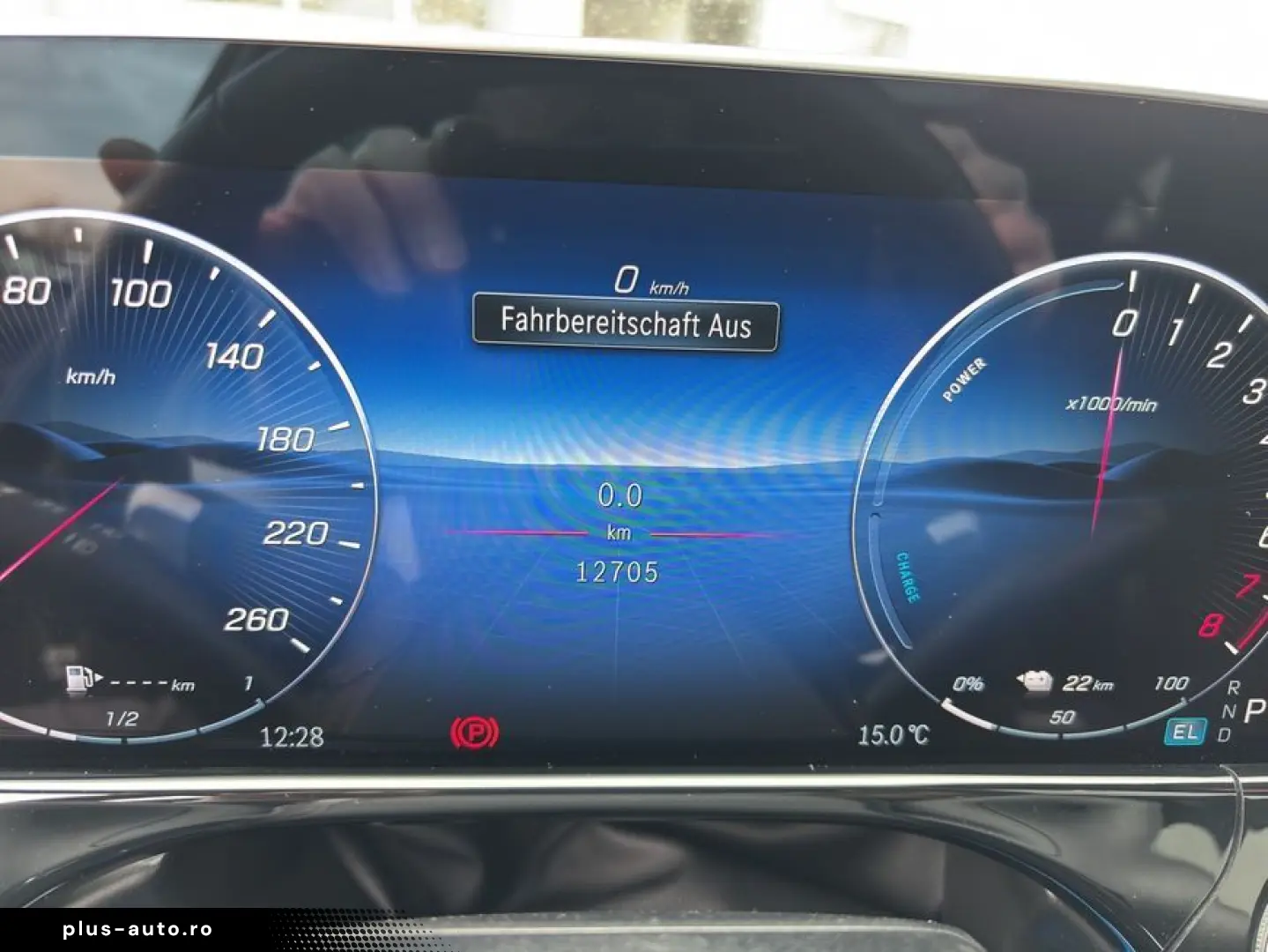 MERCEDES-BENZ E 400e 4M AMG Premium Night SUPERSCREEN Pano