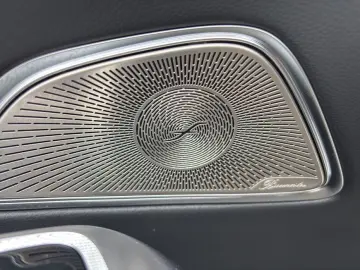 MERCEDES-BENZ E 400e 4M AMG Premium Night SUPERSCREEN Pano