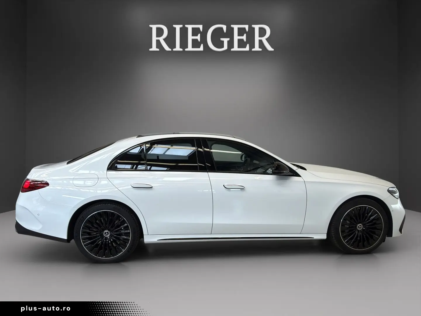 MERCEDES-BENZ E 400 e 4M AMG Superscreen HUD  Airmat&hellip;