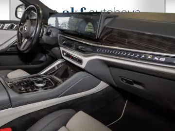 BMW X6 xDrive40i M Sport-AHK Panorama Pakete M Sport