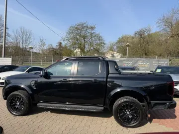 FORD Ranger Wildtrak e-4WD ALL-BLACK OFFROAD RAPTOR