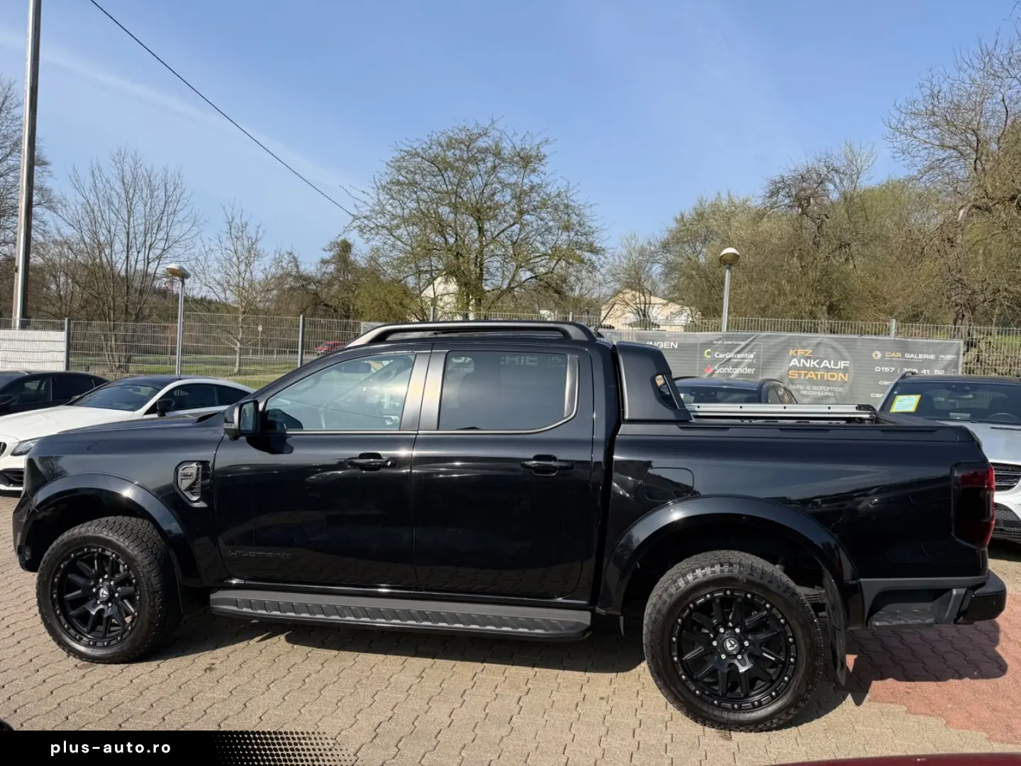 FORD Ranger Wildtrak e-4WD ALL-BLACK OFFROAD RAPTOR