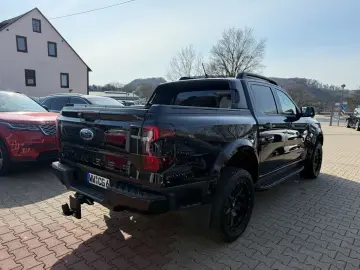FORD Ranger Wildtrak e-4WD ALL-BLACK OFFROAD RAPTOR