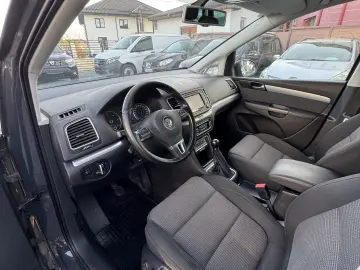 VW Sharan 2 0 diesel 140cp Rate fixe fara avans