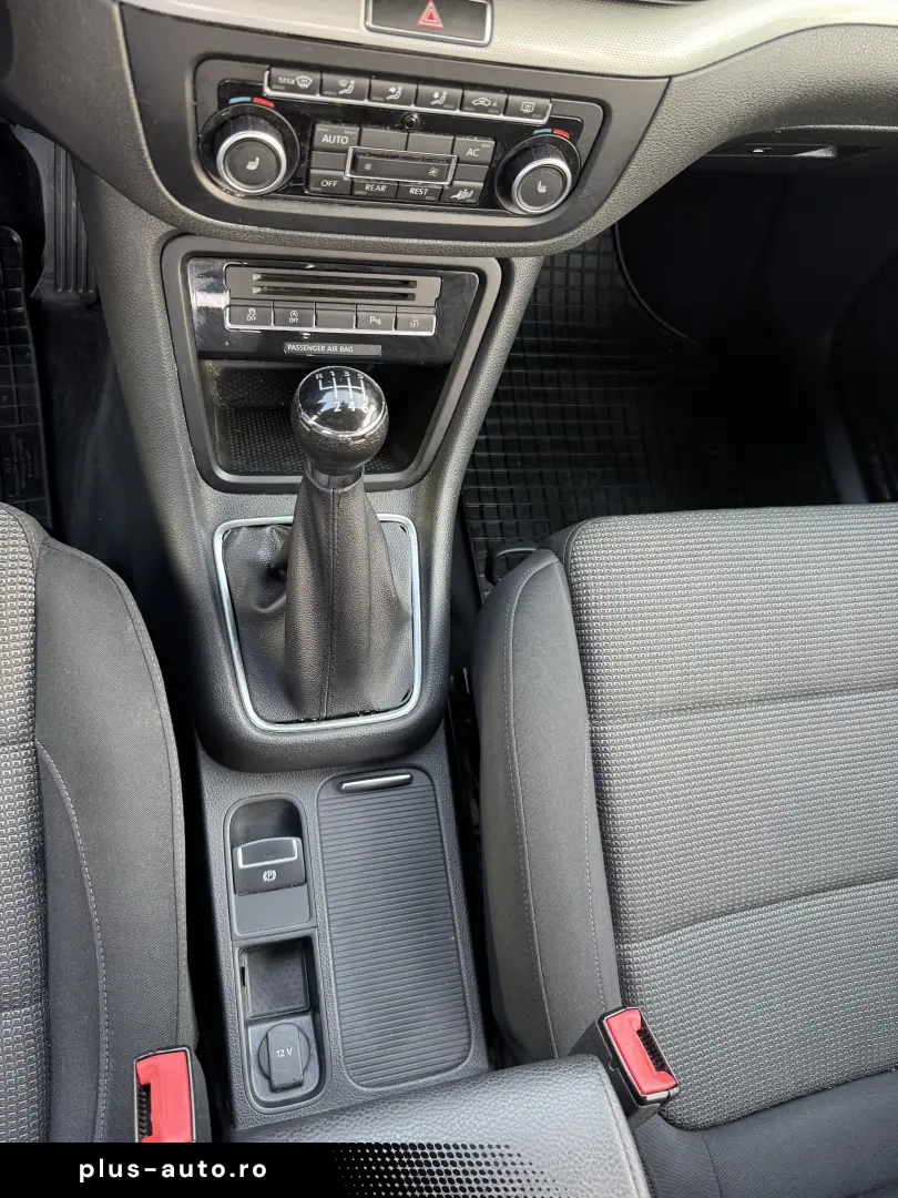 VW Sharan 2 0 diesel 140cp Rate fixe fara avans