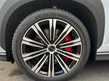 BYD Sealion 7 Design AWD Dynadio Panorama Carplay