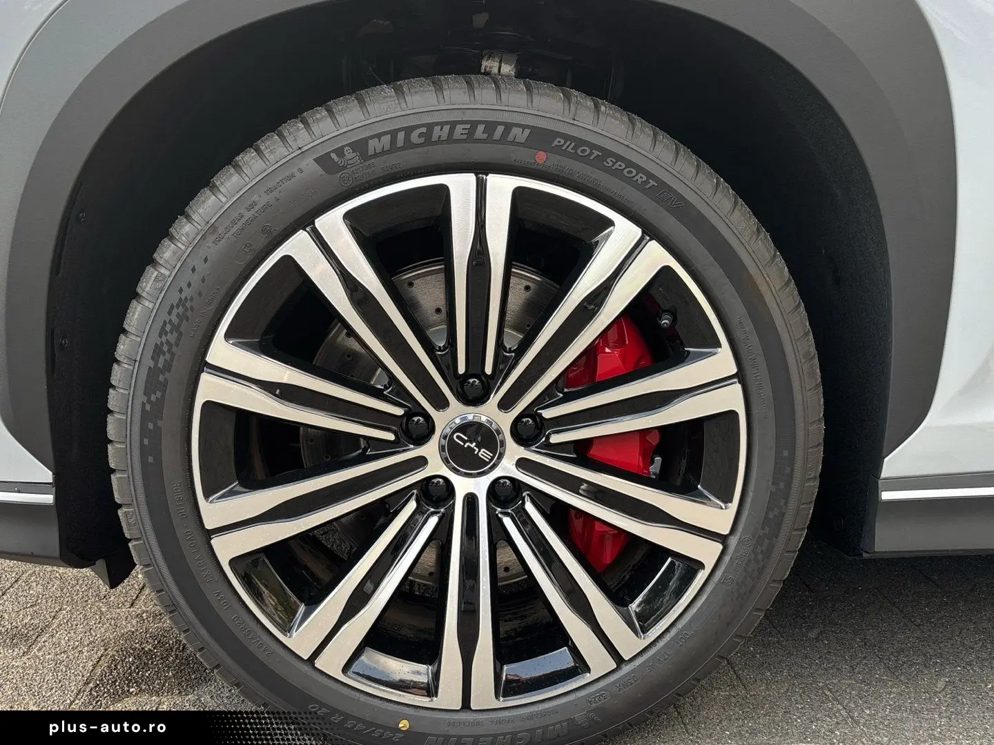 BYD Sealion 7 Design AWD Dynadio Panorama Carplay