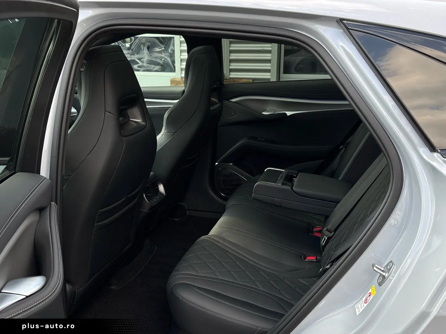 BYD Sealion 7 Design AWD Dynadio Panorama Carplay