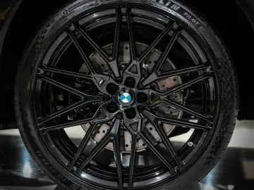 BMW X6 M Competition DRIVERS-PACK. H&K LED 21 LM 1HD