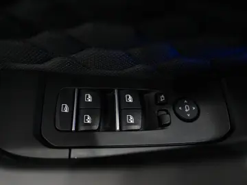 BMW X6 M Competition DRIVERS-PACK. H&K LED 21 LM 1HD