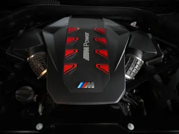 BMW X6 M Competition DRIVERS-PACK. H&K LED 21 LM 1HD
