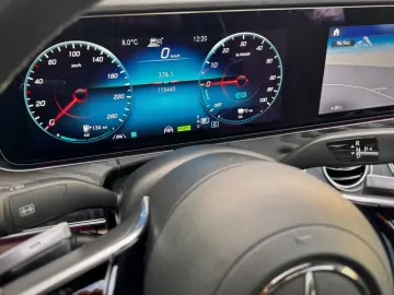 MERCEDES-BENZ E 300e 4Matic Exclusive DESIGNO ASSIST…