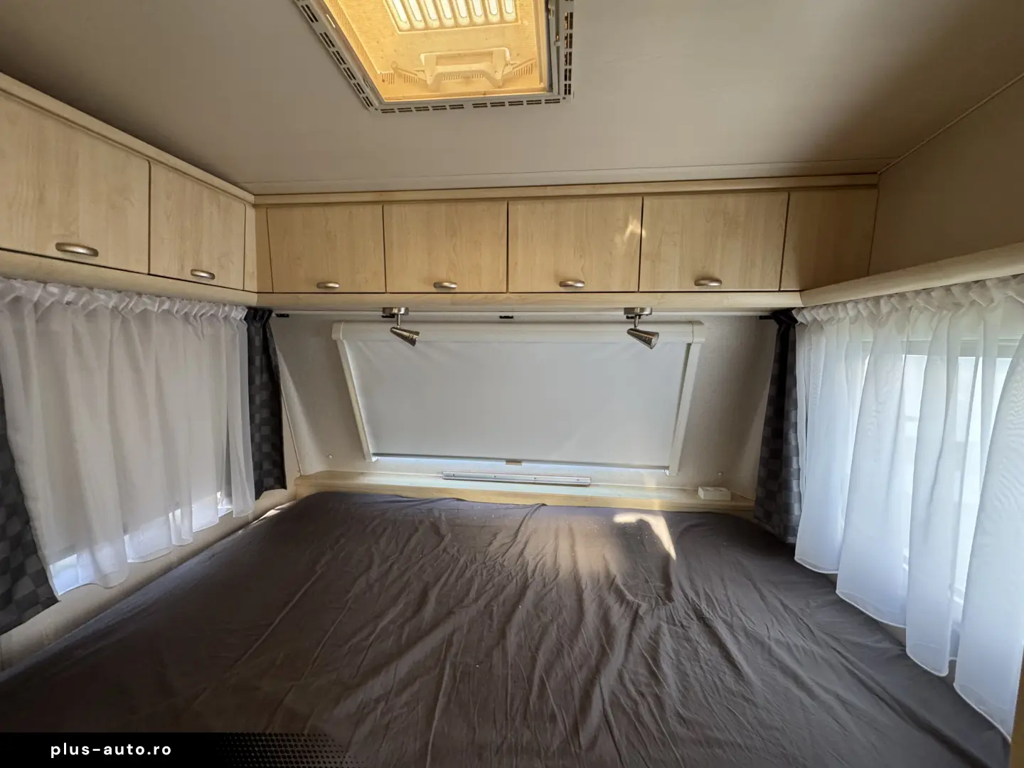 Rulota Buerstner 4322 import Olanda recent inmatriculat