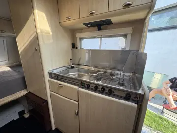 Rulota Buerstner 4322 import Olanda recent inmatriculat