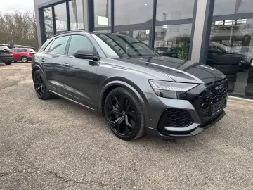 AUDI RSQ8 4.0 TFSI Keramik Matrix Pano ACC B&O 305kmh