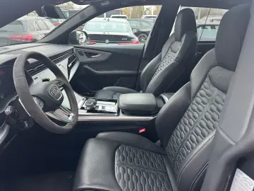 AUDI RSQ8 4.0 TFSI Keramik Matrix Pano ACC B&O 305kmh